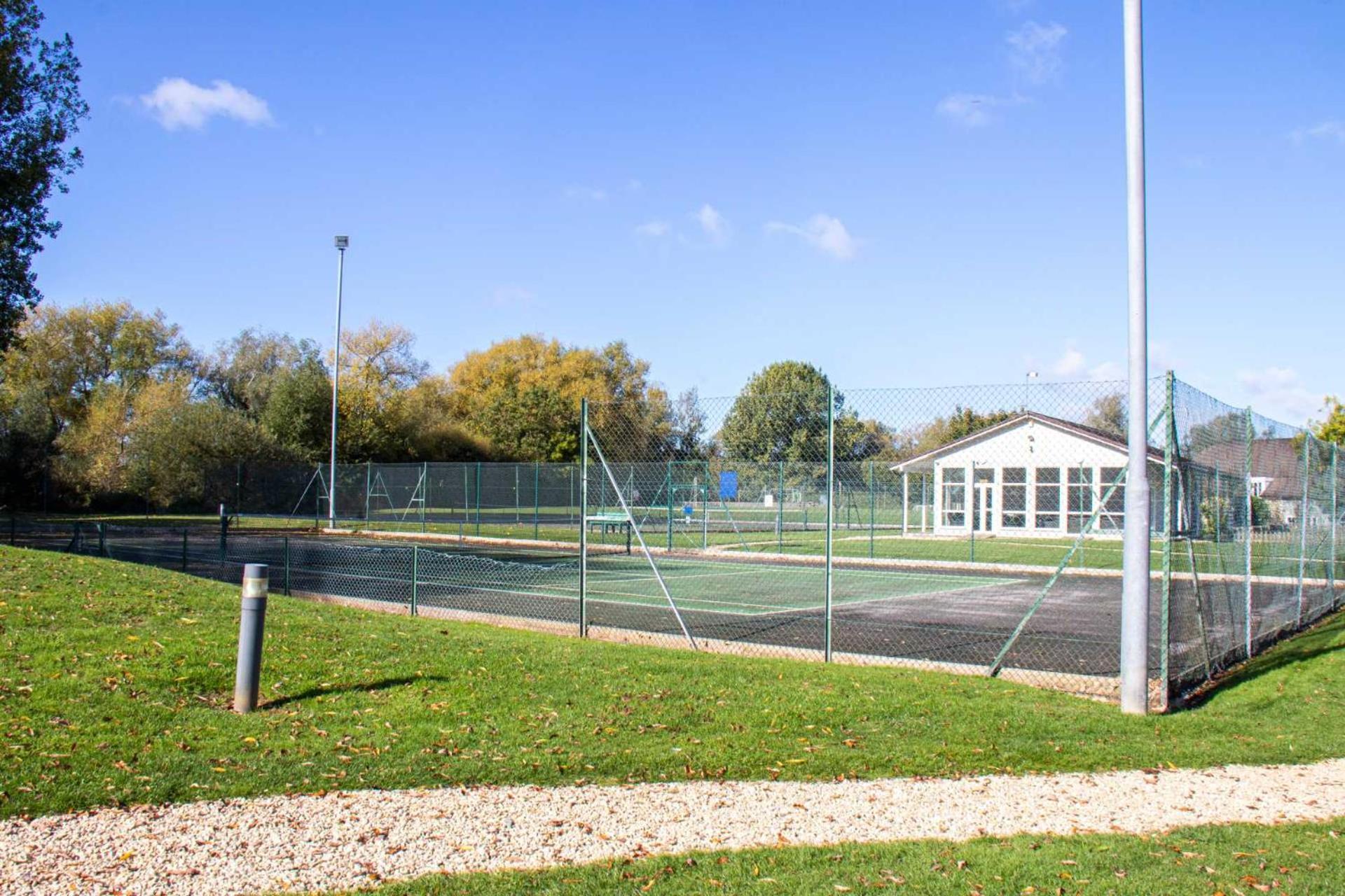 Luxury Kingfisher Lodge, Isis Lake, Within The Cotswold Waterpark Cirencester Kültér fotó